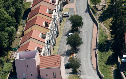 Luxignani – App. D2 – Tranquillo appartamento immerso nel verde