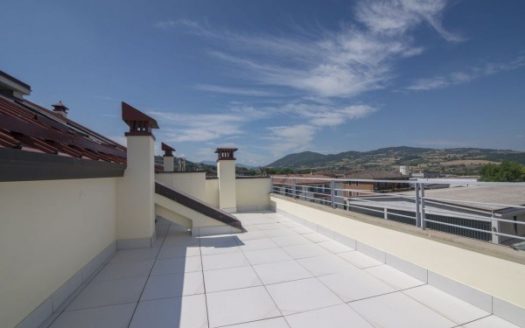 Alice – App. 16 – Attico con ampio terrazzo