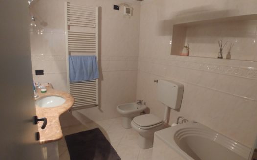 Santo Stefano – Trilocale soppalcato di gran gusto