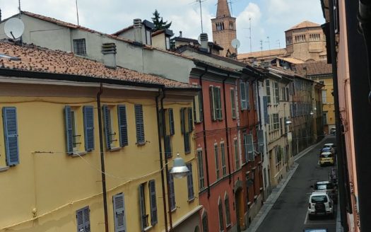 Santo Stefano – Trilocale soppalcato di gran gusto